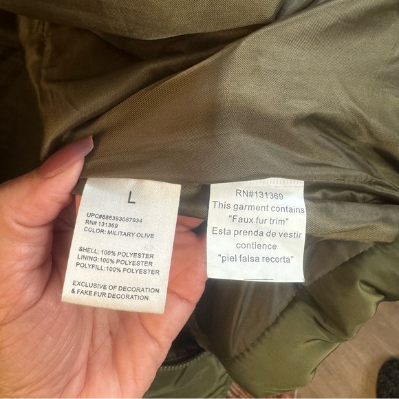 Rampage Women’s Military Olive Puffer Jacket with Faux Fur Hood Size Large - Picture 12 of 12